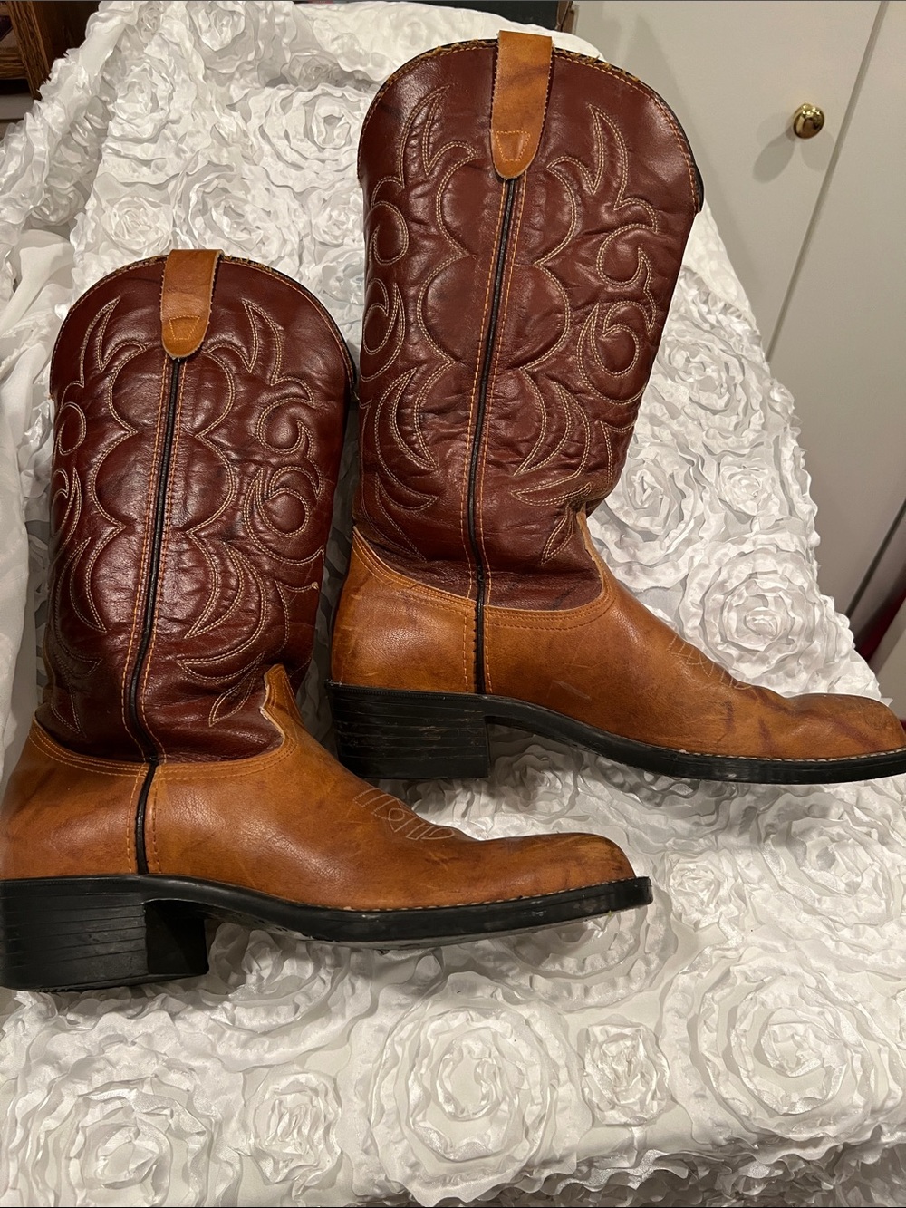 Men's Bronco Two-Tone Brown Leather Western Cowboy Boots
